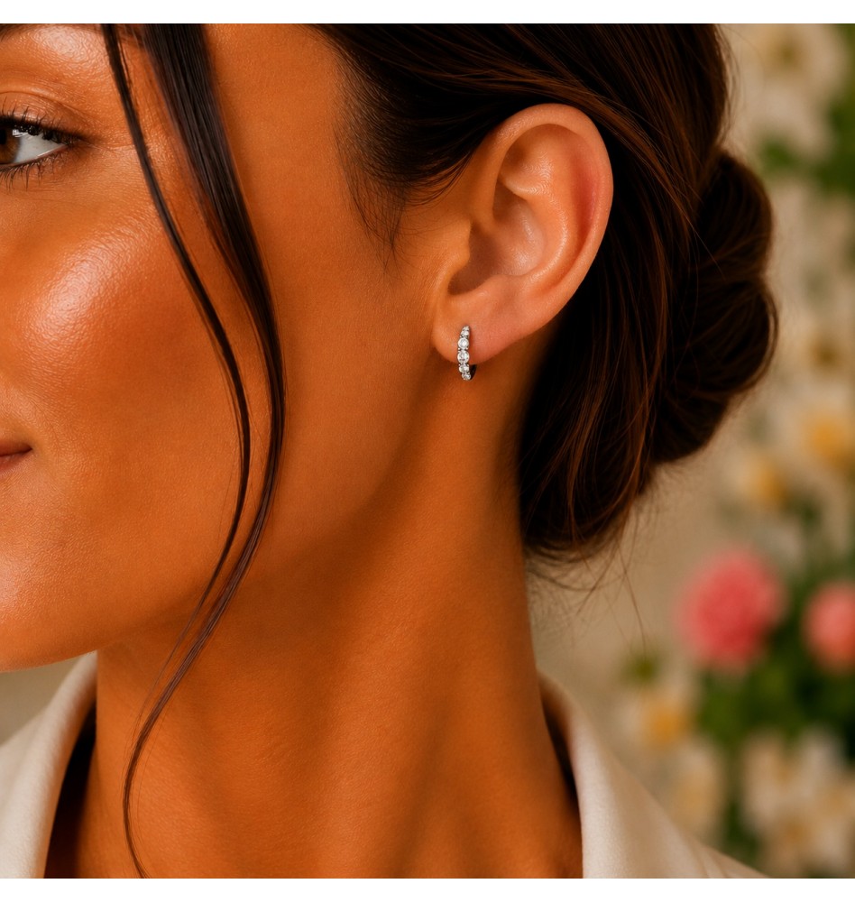 Aros de oro blanco con diamantes