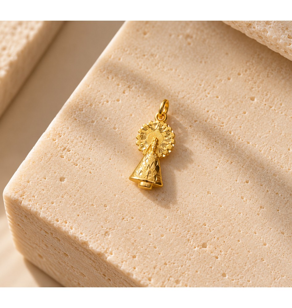 Colgante Virgen del Pilar en oro